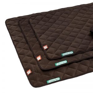 Doctor Bark Fleece-Quilt Hondendeken Bruin dichtbij