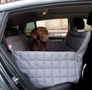 Doctor Bark 3 zits achterbank bescherming grijs met labrador dicht